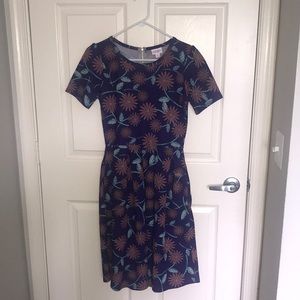 LulaRoe floral print Amelia silver back zipper size medium dress